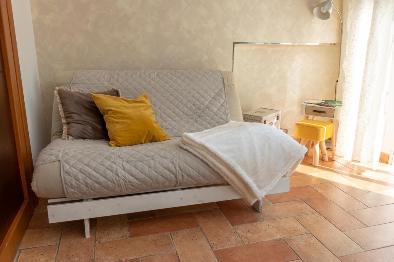 Leto'S Apartment In Sanremo - Parking & Garden Exterior foto